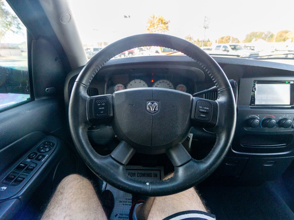 Used 2004 Dodge Ram 1500 Truck SLT w/ Quad Cab Value Group image 20