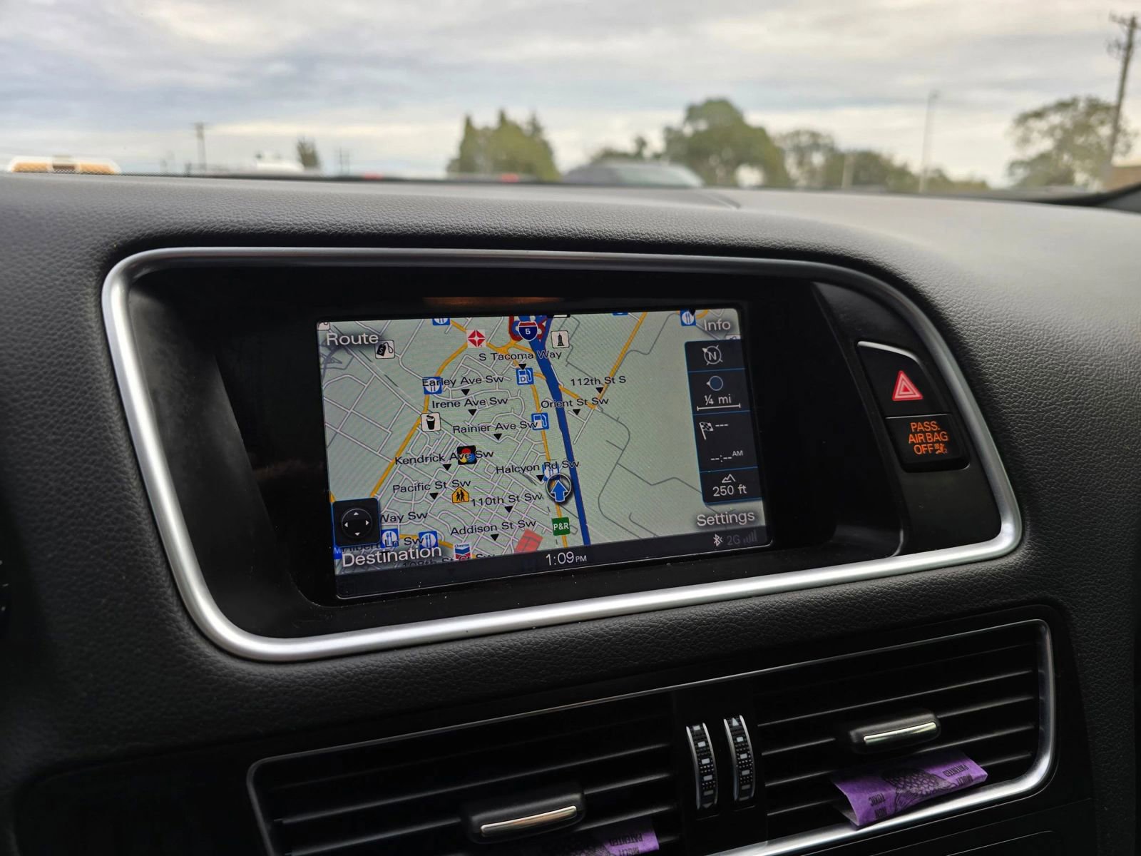 Used 2016 Audi SQ5 Prestige w/ Prestige Package image 30