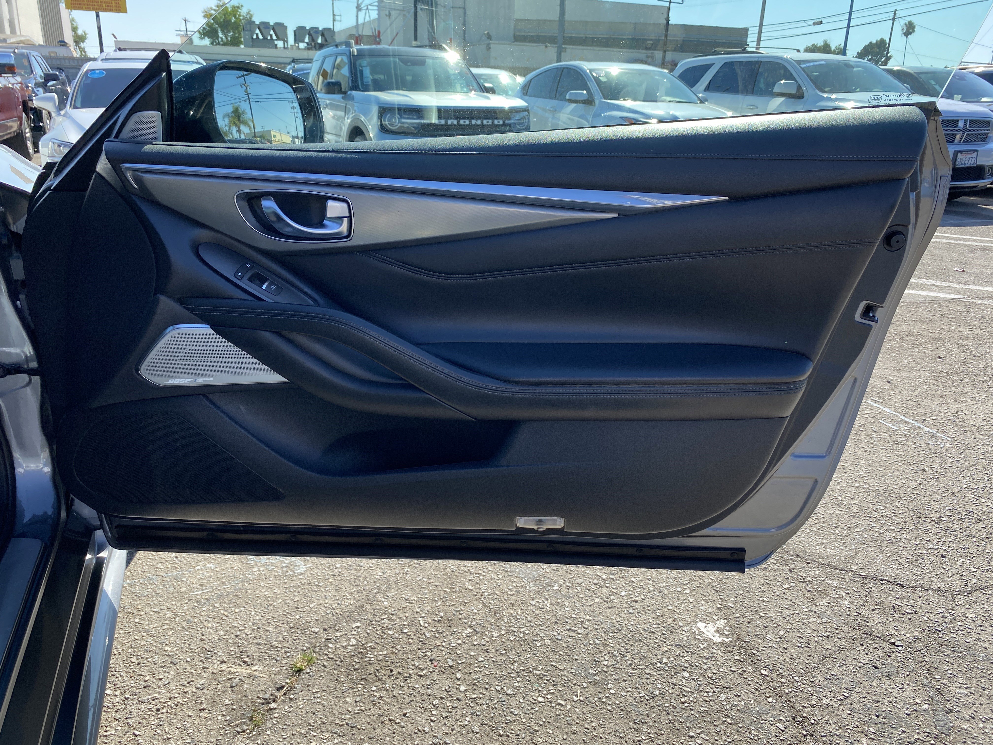 Used 2017 INFINITI Q60 w/ Premium Package image 22