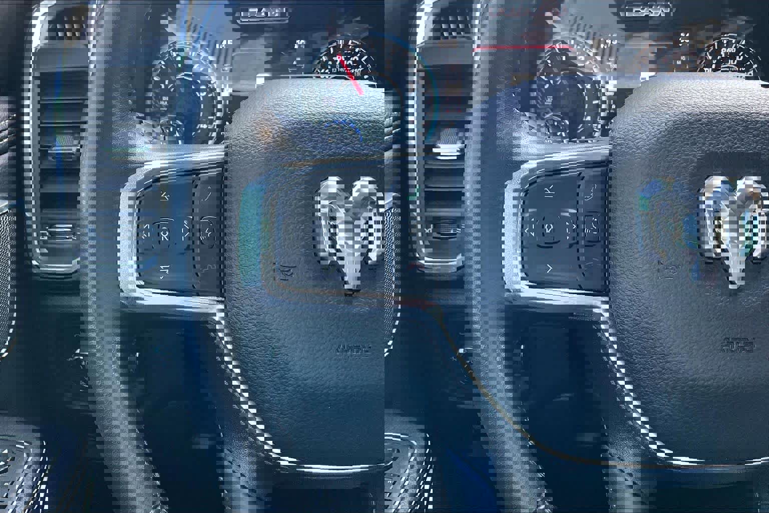 Used 2023 RAM 1500 Laramie image 23