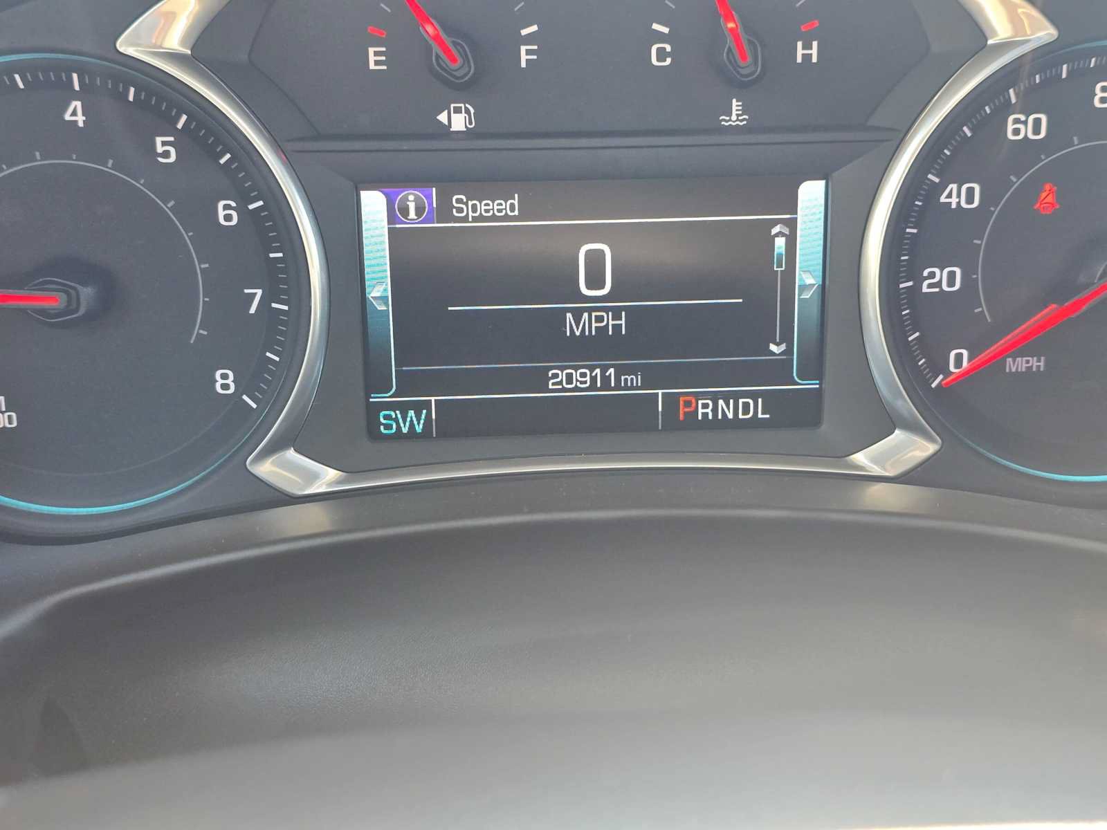 Used 2018 Chevrolet Equinox Premier AWD/4WD image 27
