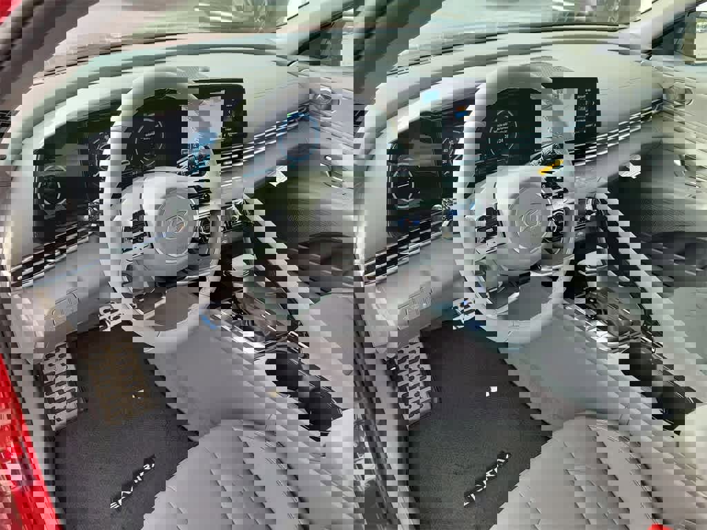 New 2025 Hyundai Elantra SEL image 25