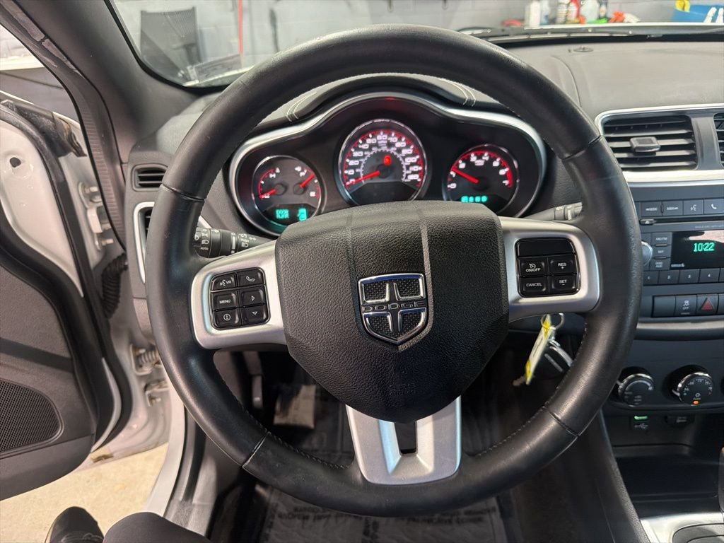 Used 2014 Dodge Avenger SXT w/ Blacktop Package image 15