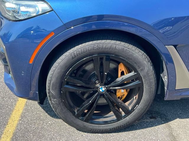 Used 2020 BMW X7 M50i w/ Dynamic Handling Package AWD/4WD image 18