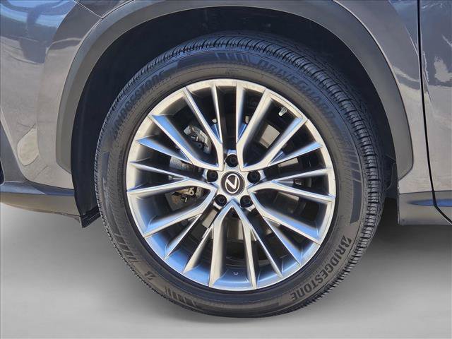 Used 2022 Lexus NX 350h AWD image 9