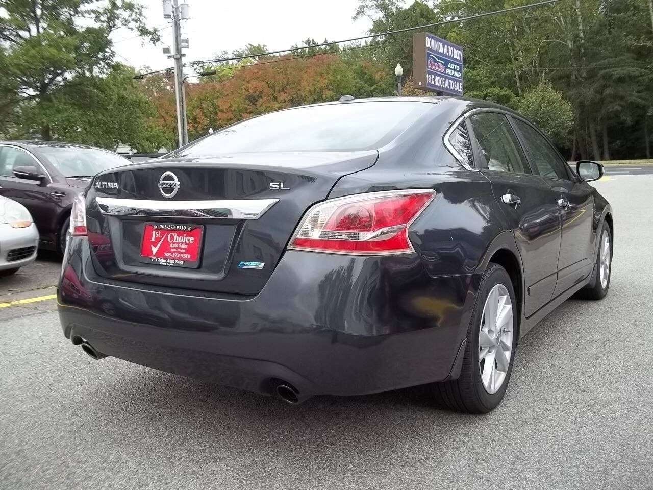 Used 2013 Nissan Altima 2.5 SL w/ Technology Pkg FWD image 3