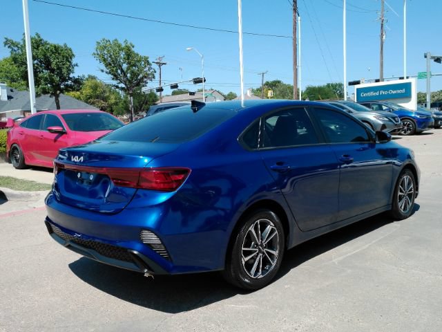 Used 2023 Kia Forte LXS FWD image 6