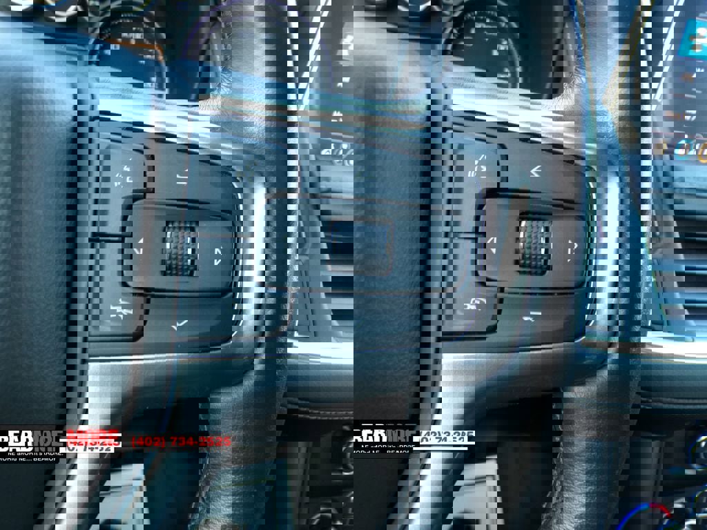 Used 2021 Chevrolet Suburban Z71 w/ Z71 Signature Package image 38