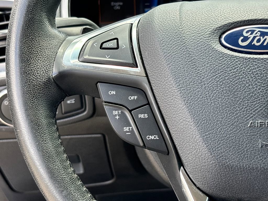 Used 2017 Ford Edge SEL w/ Equipment Group 201A FWD image 18