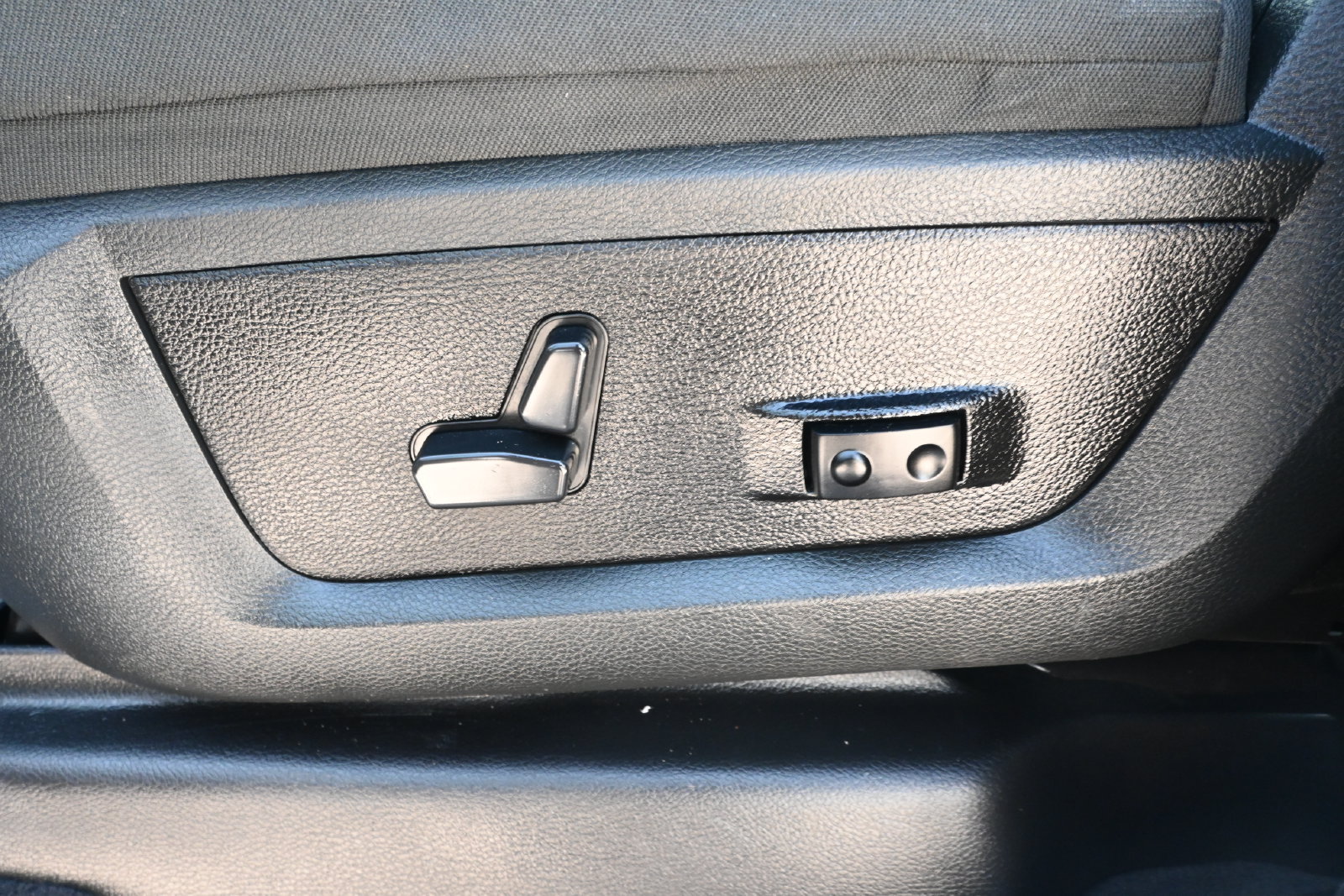 Used 2024 RAM 2500 Big Horn AWD/4WD image 10