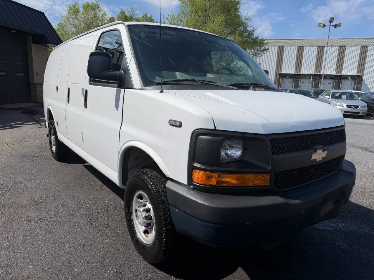 Used 2013 Chevrolet Express 2500 RWD image 5