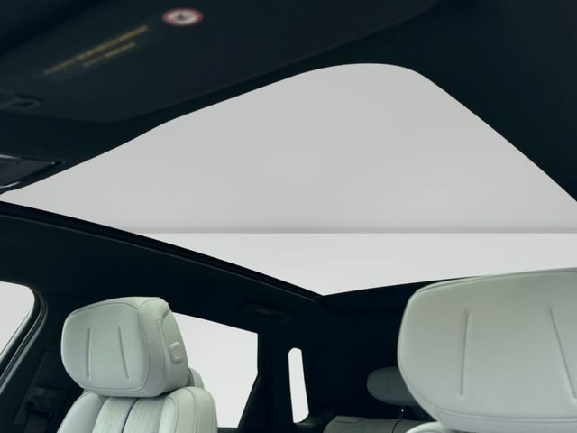 Certified 2025 Cadillac Lyriq Luxury w/ LPO, Floor Liner Package AWD/4WD image 15