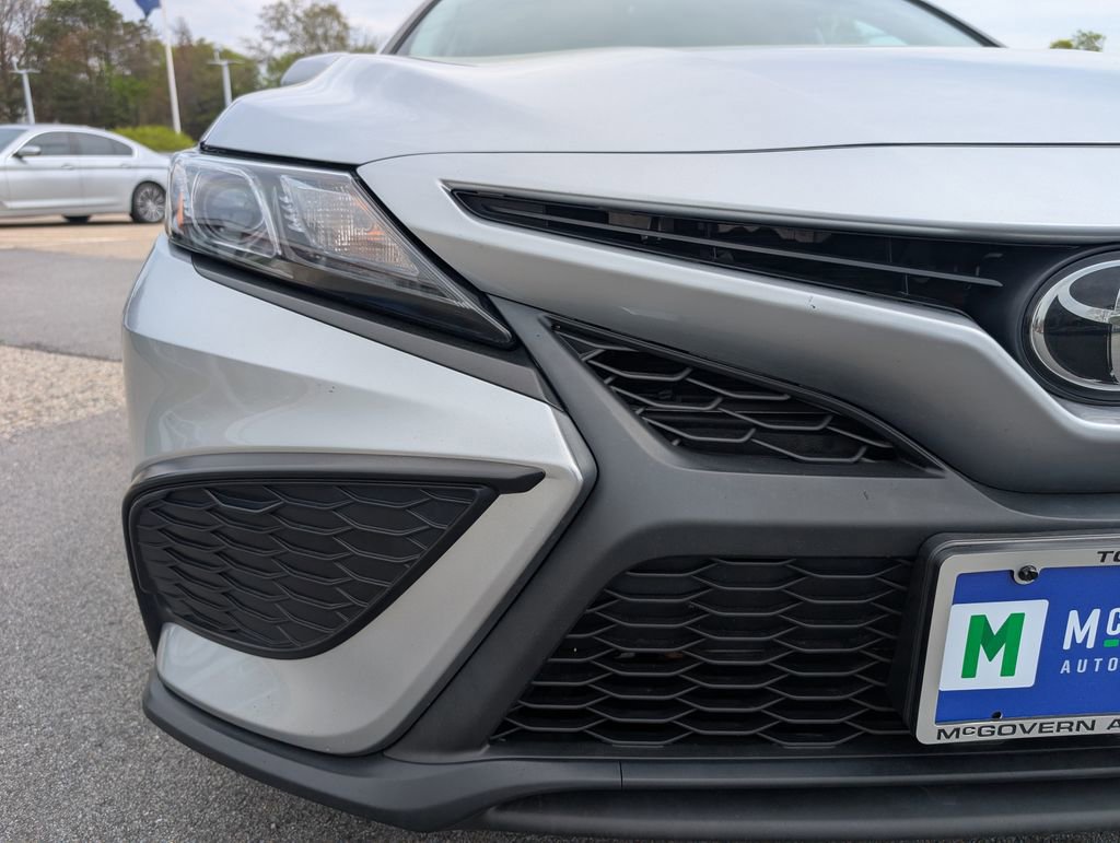 Used 2023 Toyota Camry SE FWD image 10