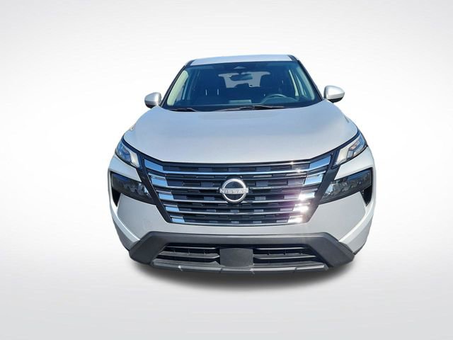Used 2024 Nissan Rogue SV AWD/4WD image 8