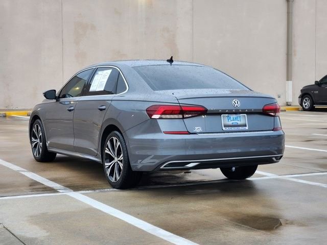 Used 2021 Volkswagen Passat 2.0T SE FWD image 7