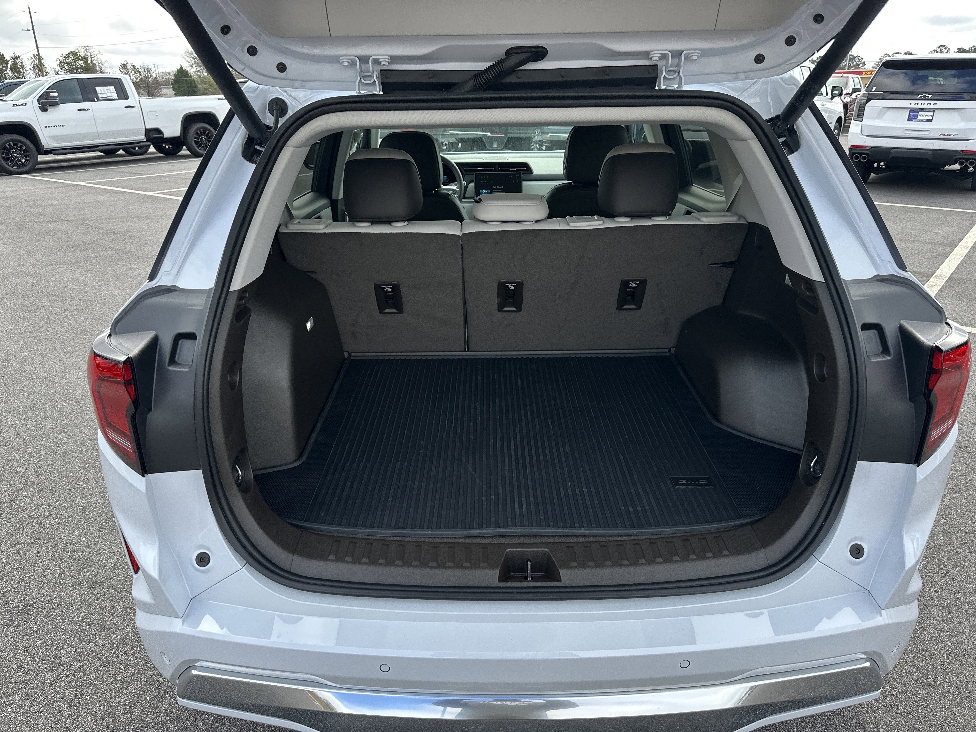 Certified 2026 GMC Terrain Denali w/ LPO, Floor Liner Package image 19