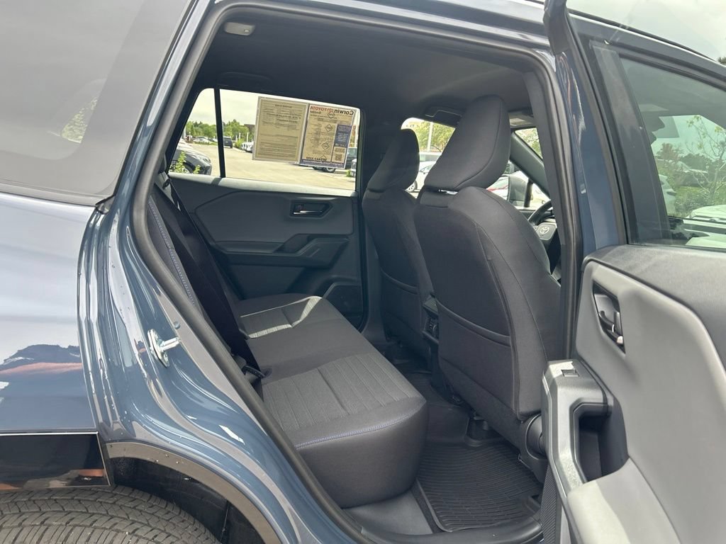 Used 2026 Toyota RAV4 SE w/ Weather Package AWD/4WD image 16
