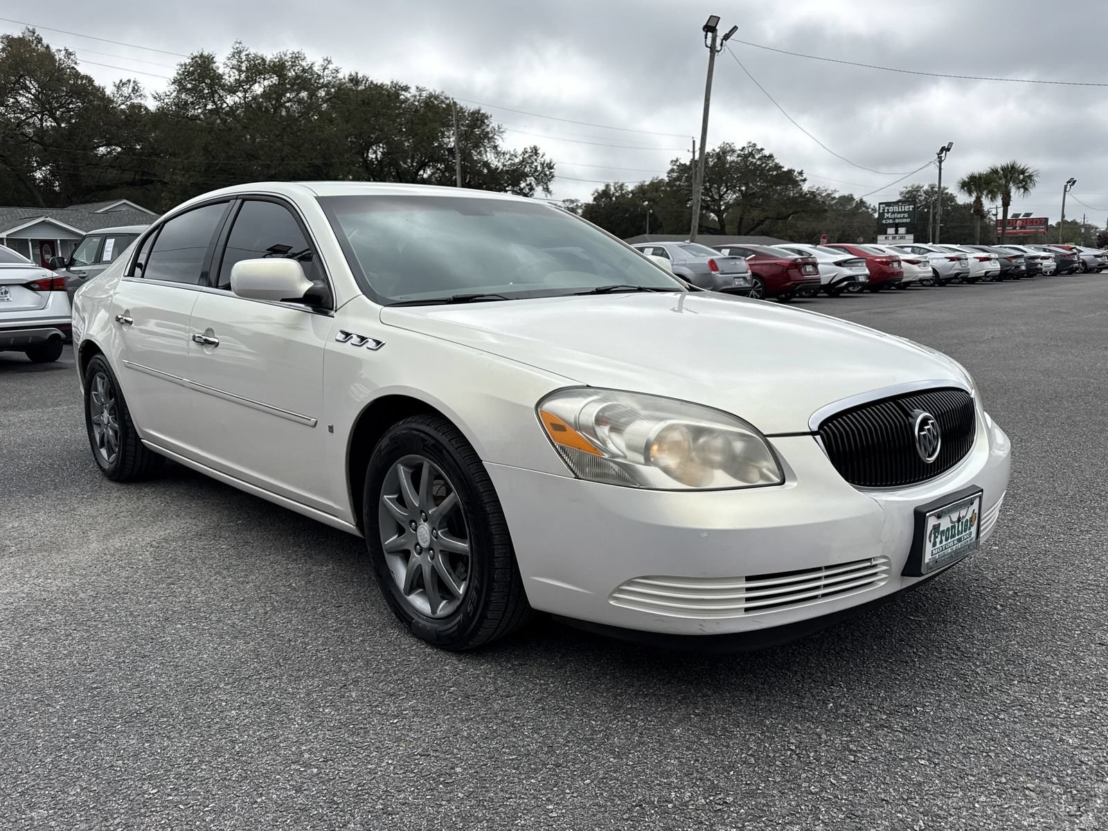 Used 2006 Buick Lucerne CXL w/ Luxury Package FWD image 8