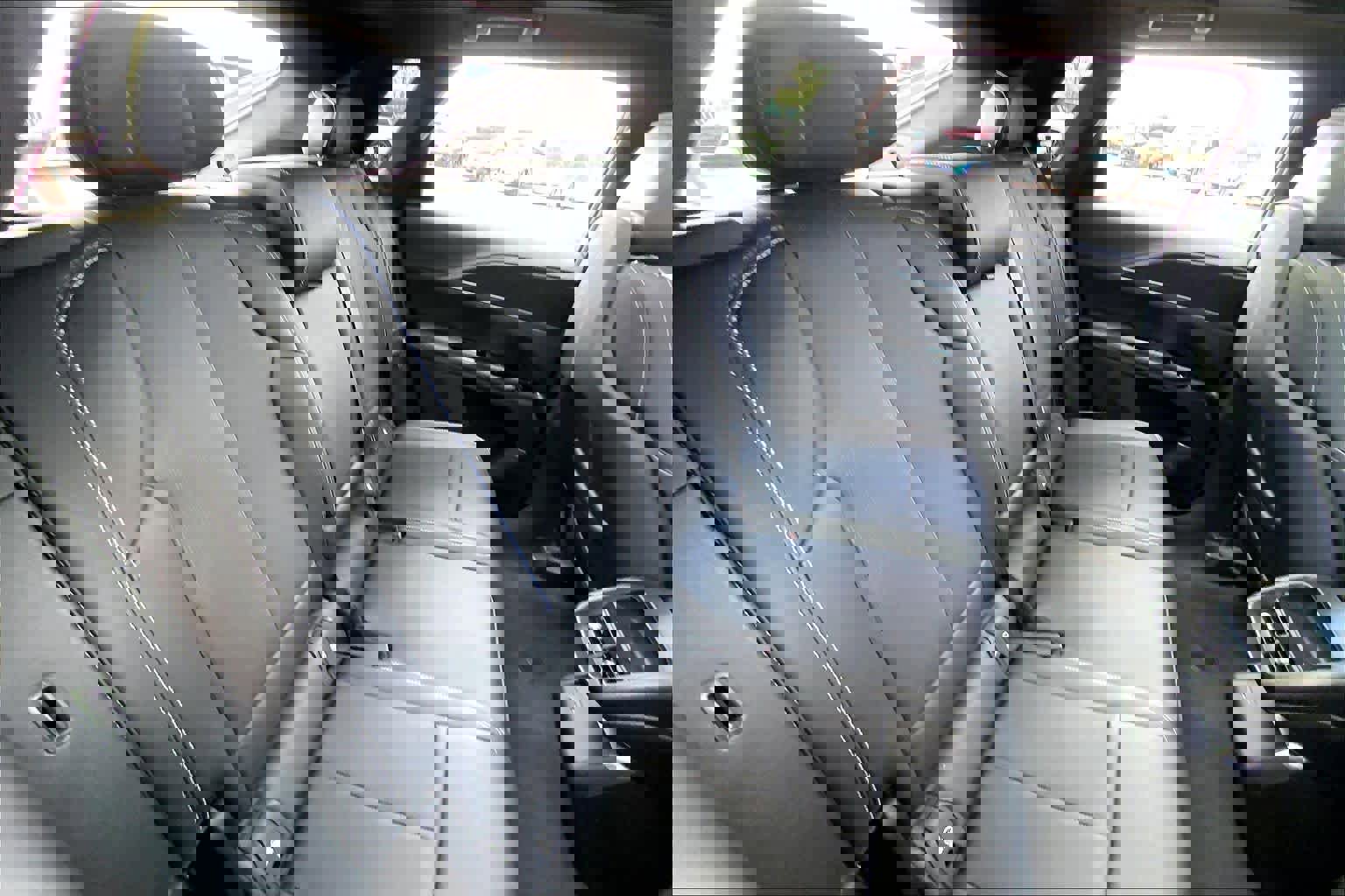 Used 2025 Cadillac Lyriq Luxury RWD image 19