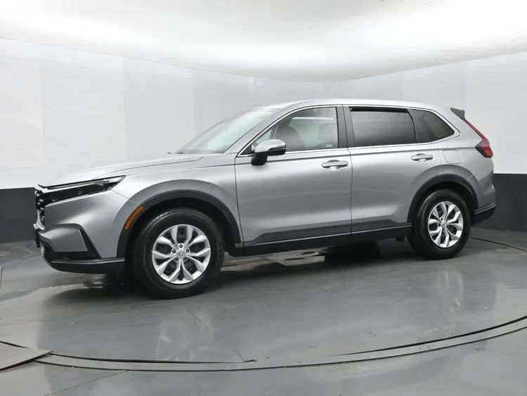 Used 2025 Honda CR-V LX image 5