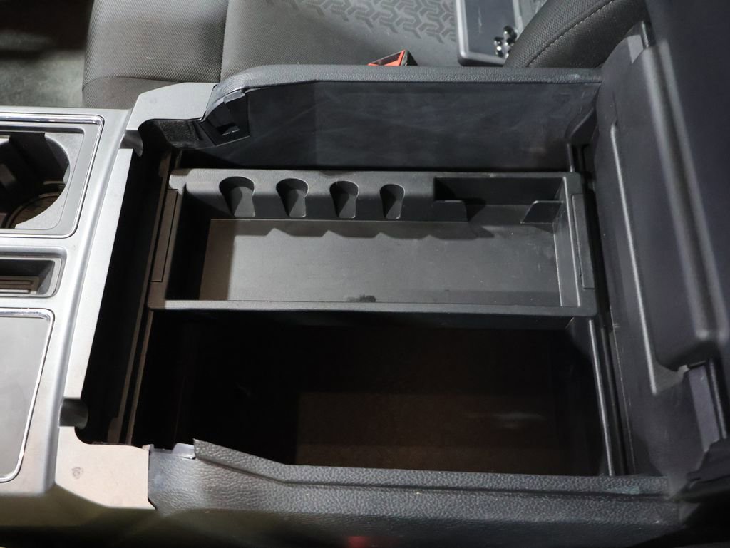 Used 2020 Ford F150 XLT w/ Equipment Group 302A Luxury image 32