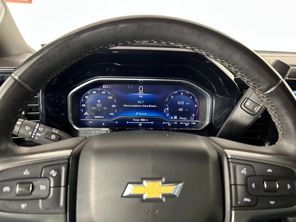 Used 2024 Chevrolet Silverado 3500 LT image 16
