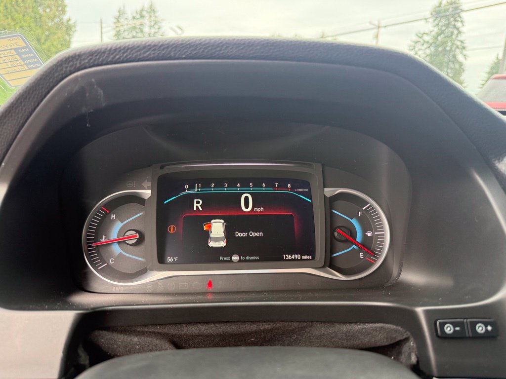 Used 2020 Honda Pilot Touring image 29