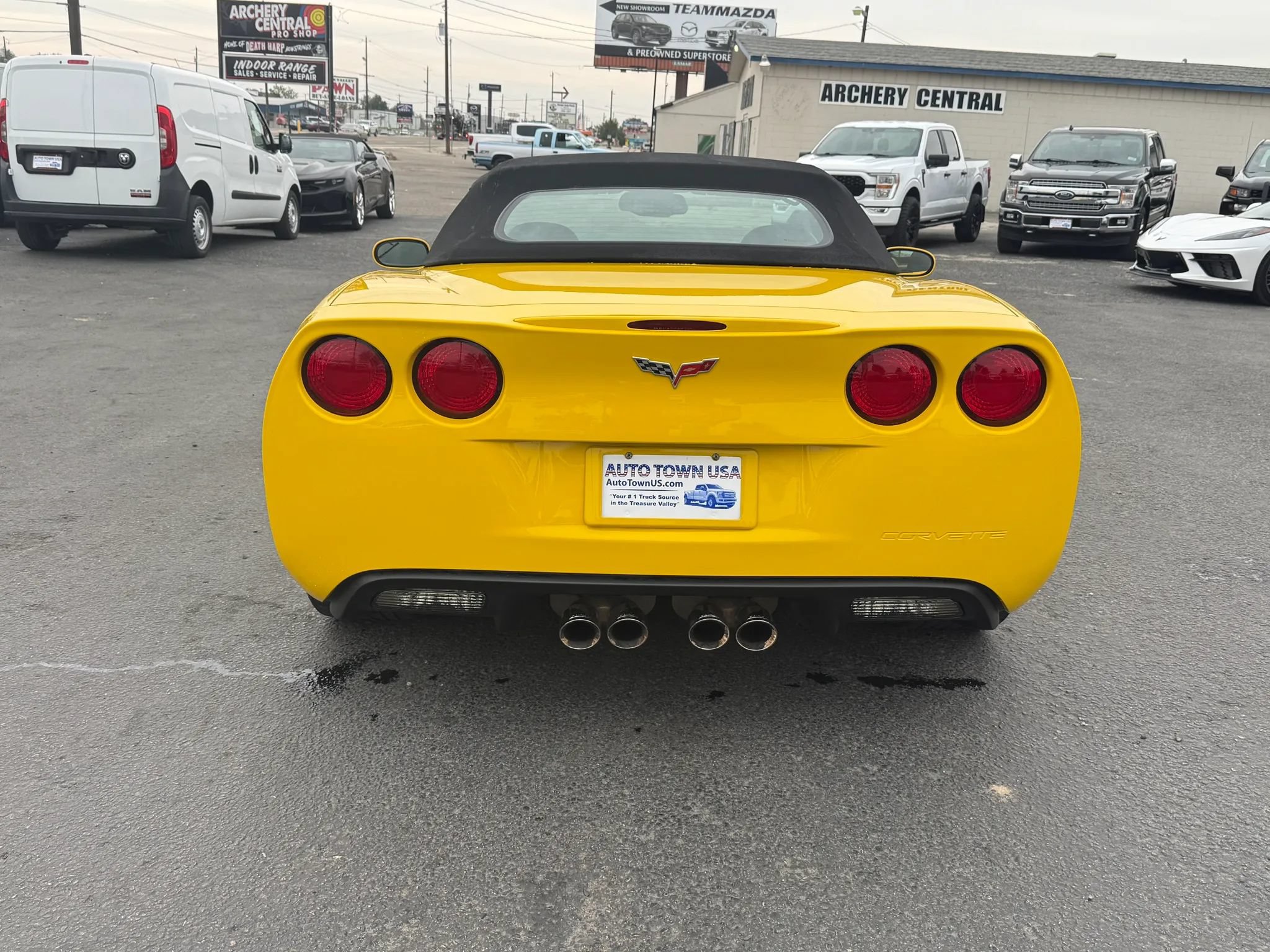 Used 2006 Chevrolet Corvette Convertible w/ Preferred Equipment Group RWD image 4
