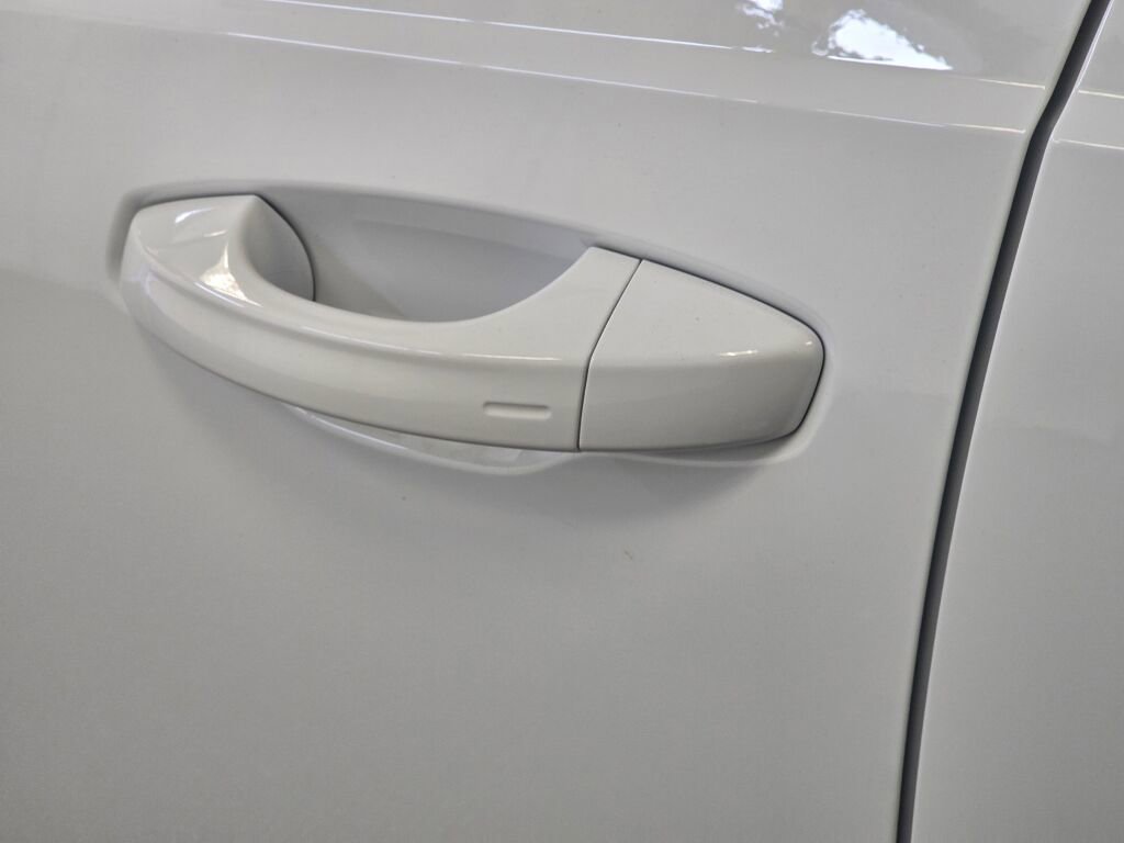 New 2025 Audi Q3 2.0T Premium image 23