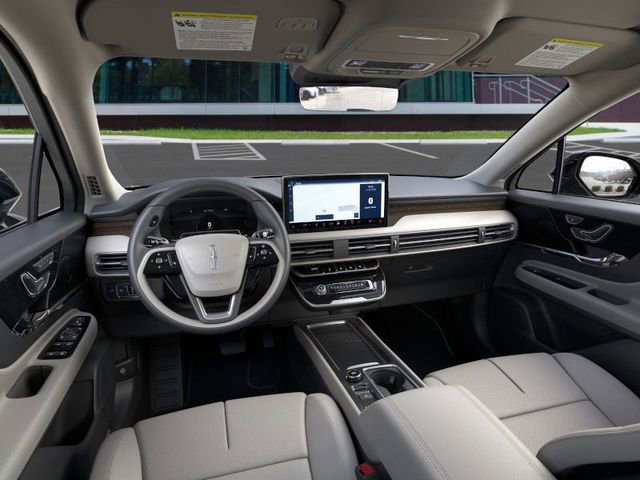 New 2026 Lincoln Corsair Reserve image 9