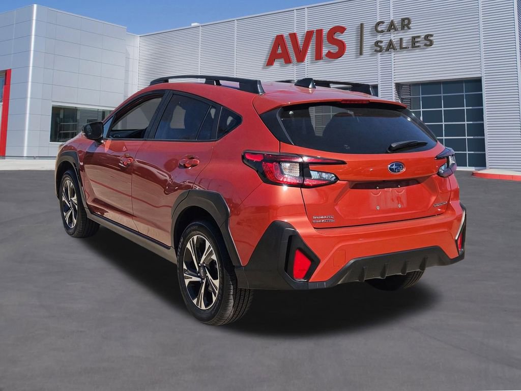 Used 2024 Subaru Crosstrek 2.0i Premium image 3