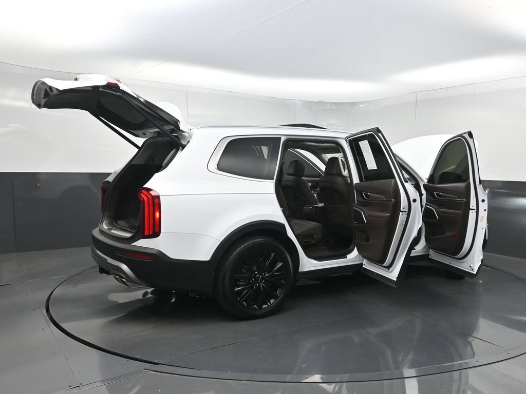 Used 2022 Kia Telluride SX w/ Towing Package FWD image 44
