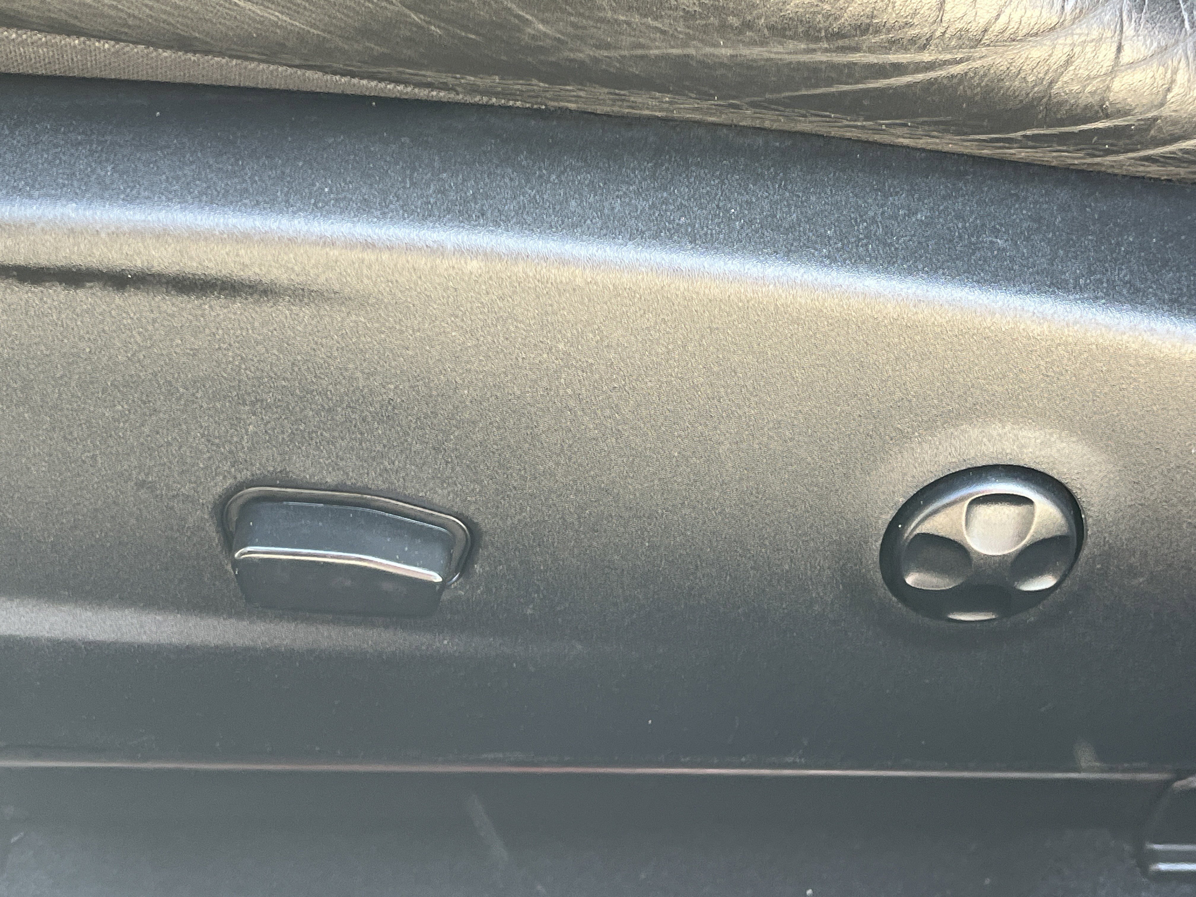 Used 2019 Dodge Challenger SRT Hellcat Redeye image 17