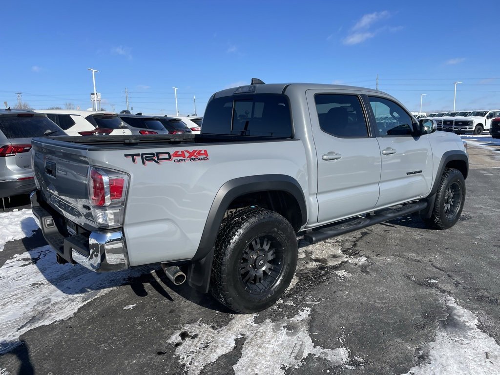 Used 2020 Toyota Tacoma TRD Off-Road image 4
