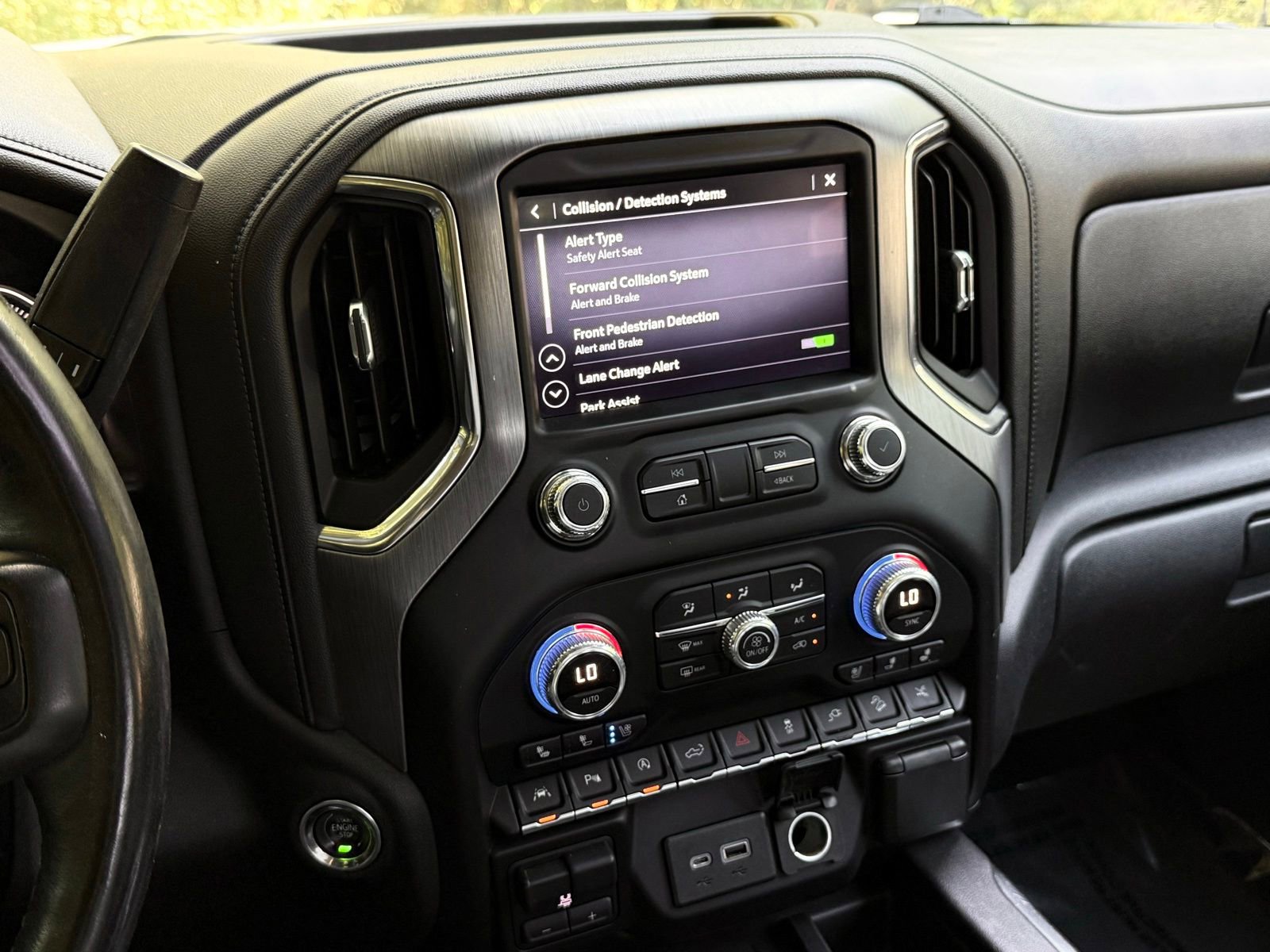 Used 2019 GMC Sierra 1500 Denali w/ Denali Ultimate Package AWD/4WD image 56