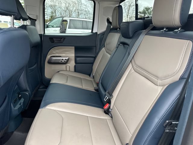 Used 2025 Ford Maverick Lariat AWD/4WD image 17
