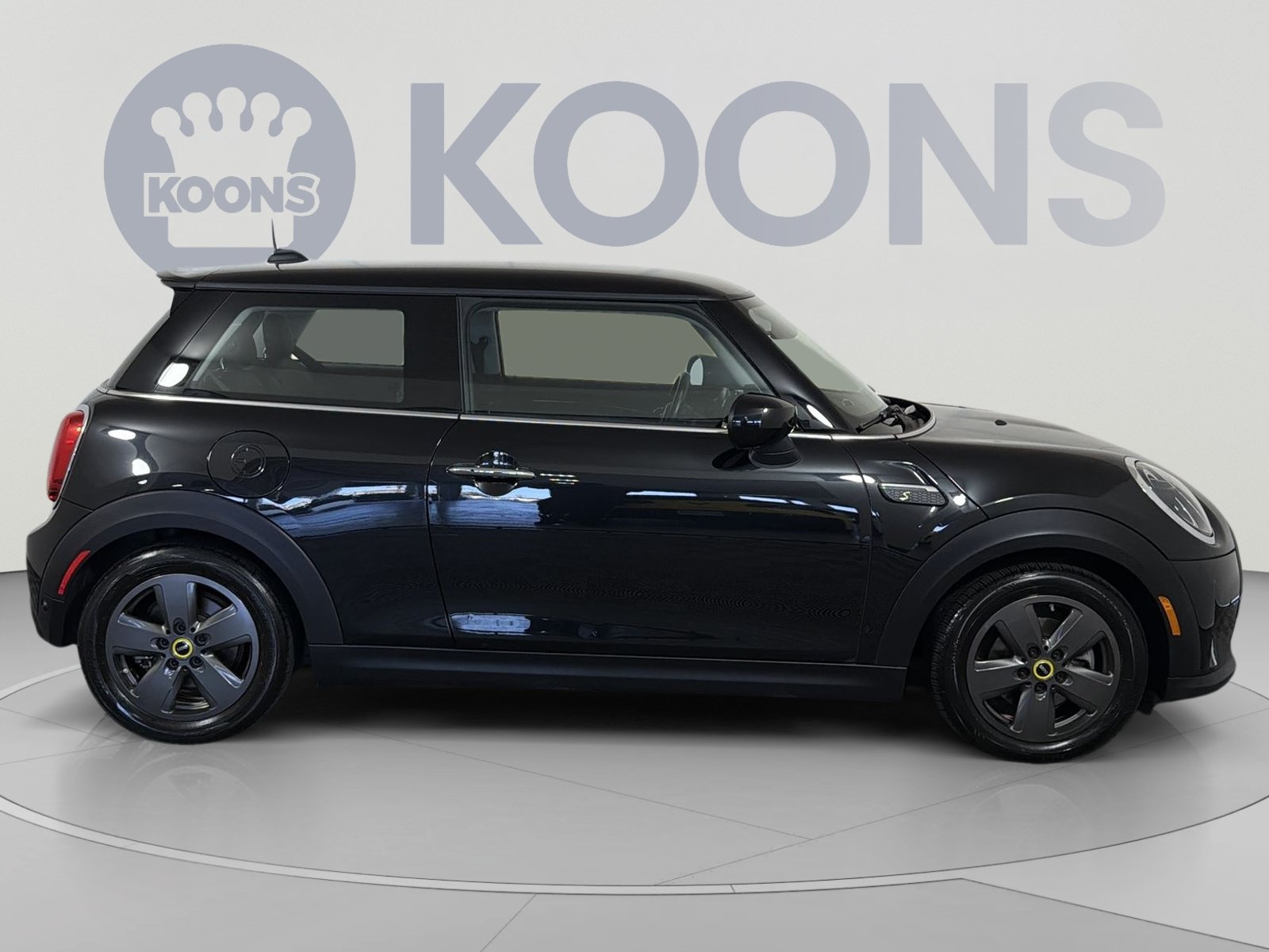 Used 2024 MINI Cooper SE FWD image 8