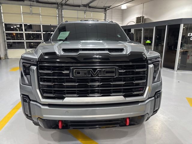 Used 2024 GMC Sierra 2500 AT4 w/ Technology Package image 10