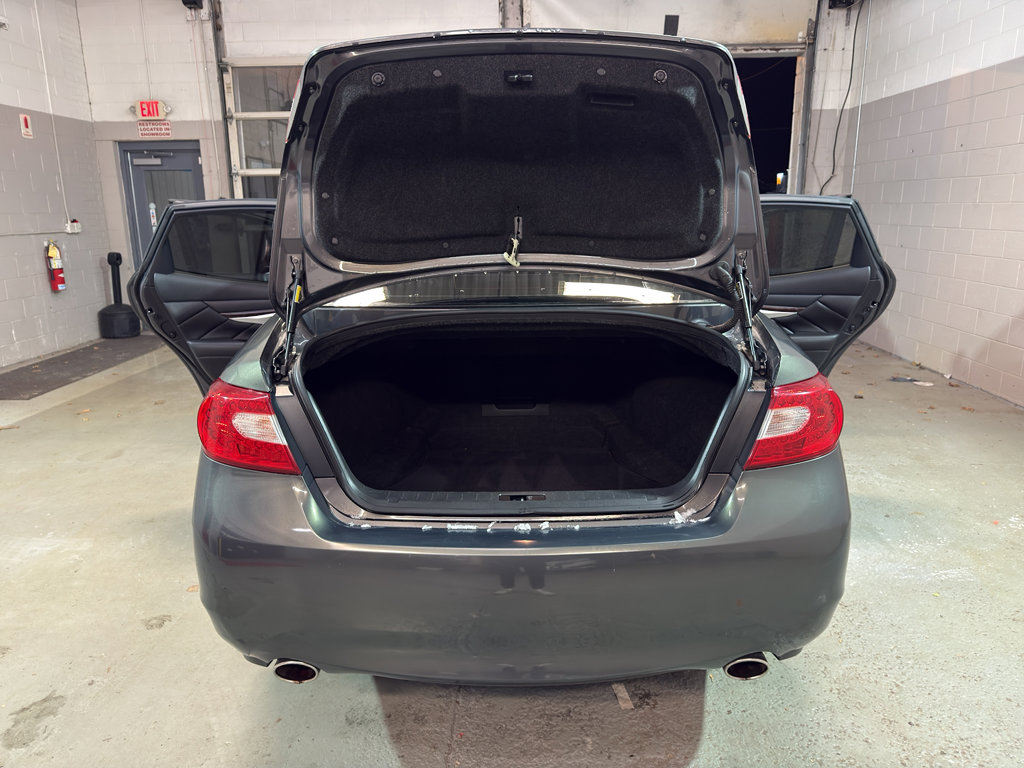 Used 2012 INFINITI M37 x w/ Premium Pkg image 11