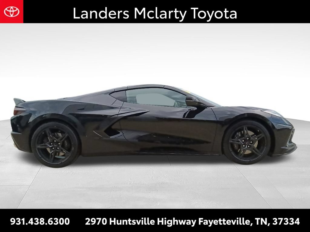 Used 2021 Chevrolet Corvette Stingray Premium Cpe w/ Z51 Performance Package RWD image 2