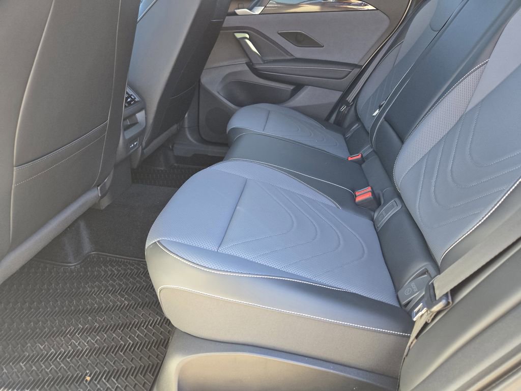 New 2026 Volkswagen Tiguan SE R-Line image 23