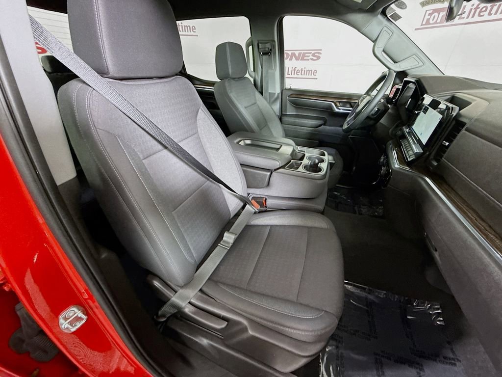 Used 2023 Chevrolet Silverado 1500 LT image 30