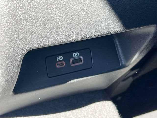 Used 2024 Nissan Altima 2.5 SV AWD/4WD image 16