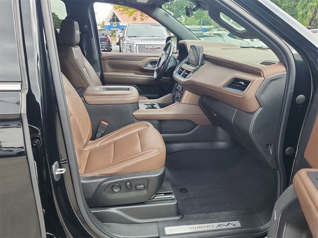 Certified 2021 Chevrolet Suburban High Country w/ Premium Package image 29