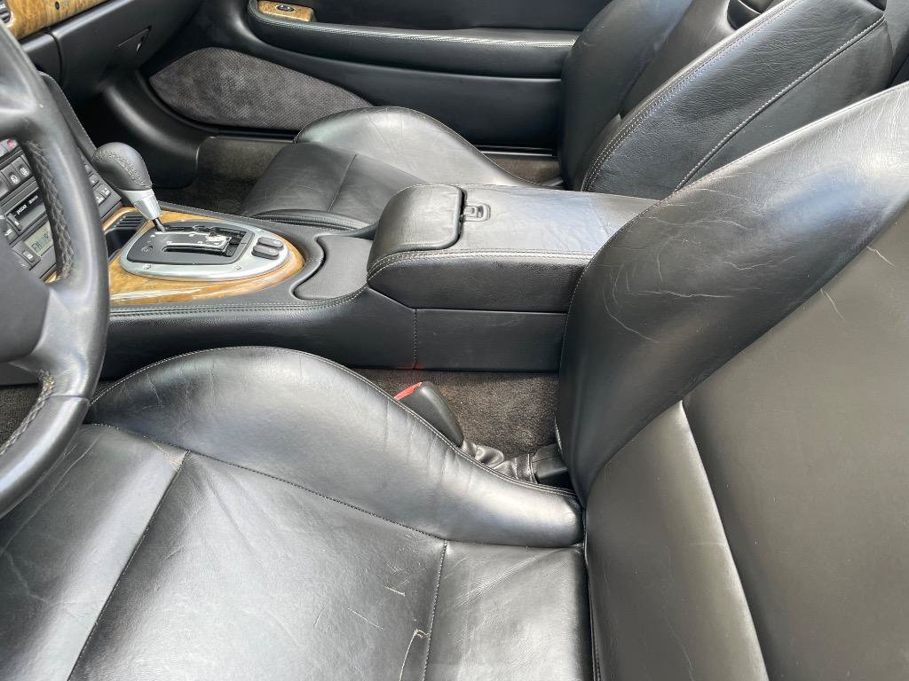 Used 2002 Jaguar XK8 Convertible RWD image 16