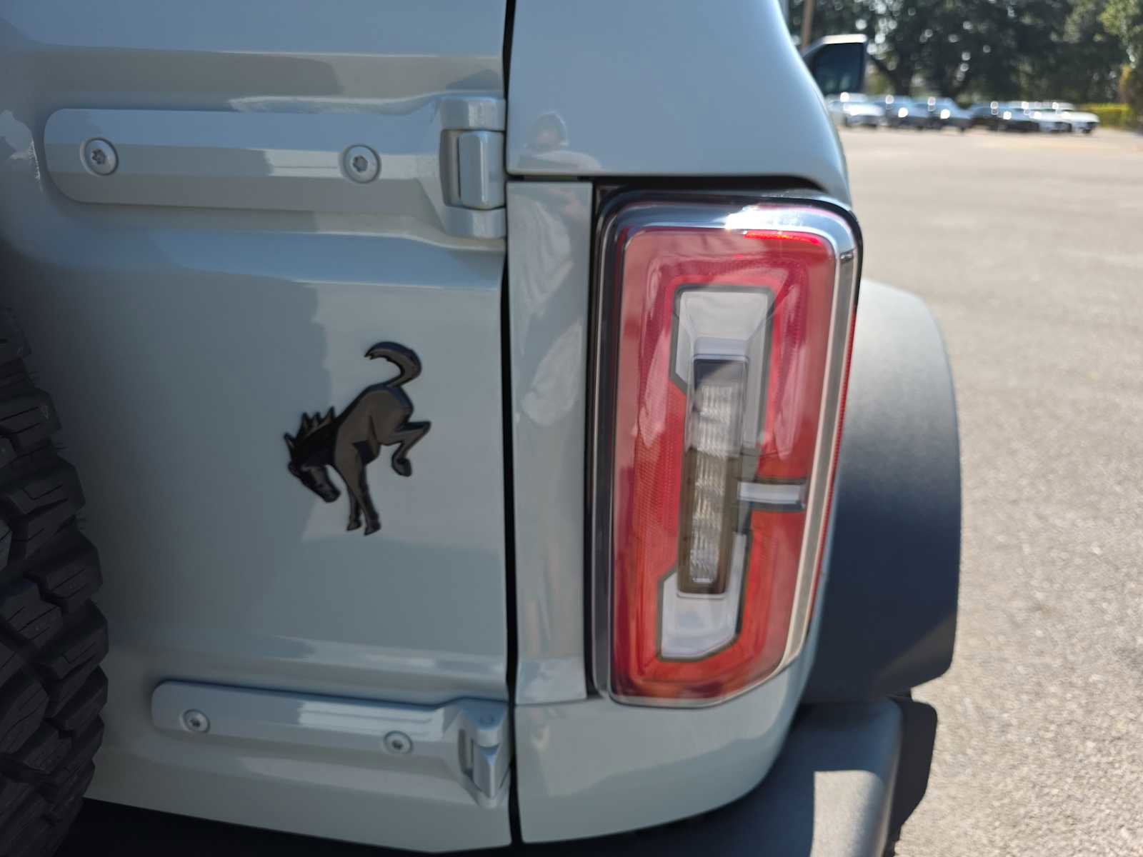 Used 2024 Ford Bronco Wildtrak image 13