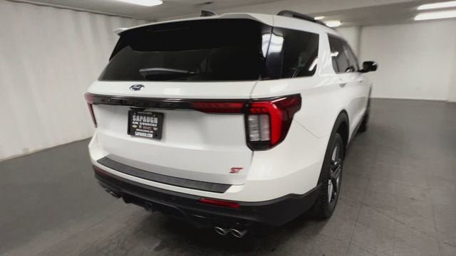 Used 2025 Ford Explorer ST AWD/4WD image 8