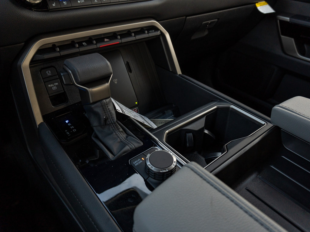 New 2026 Toyota Tundra Limited w/ Power Package RWD image 30