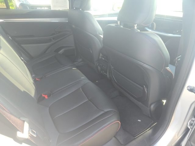 Used 2024 Jeep Wagoneer Launch Edition AWD/4WD image 24