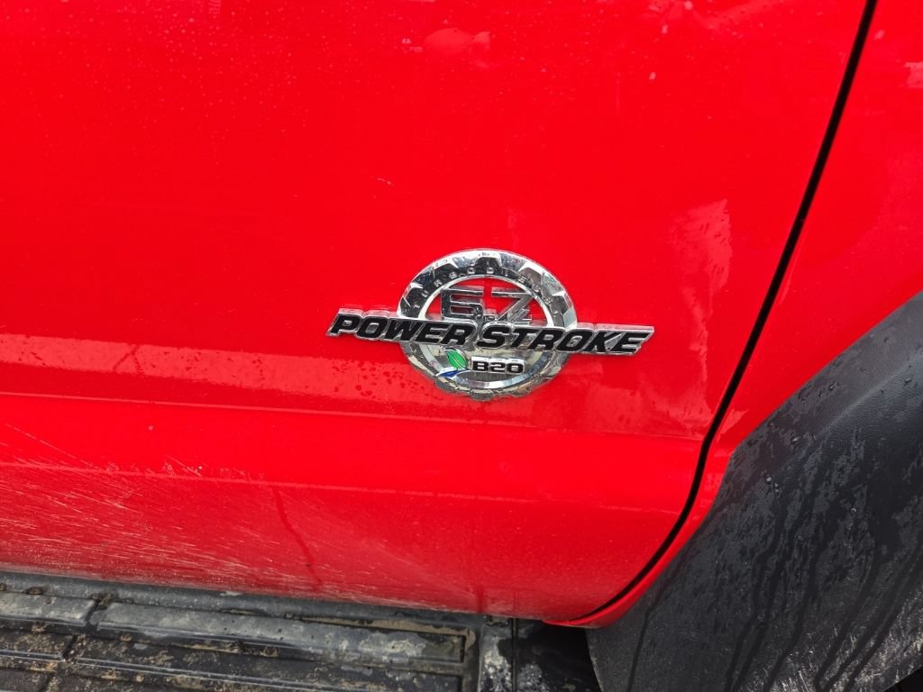 Used 2016 Ford F550 4x4 Regular Cab Super Duty image 8